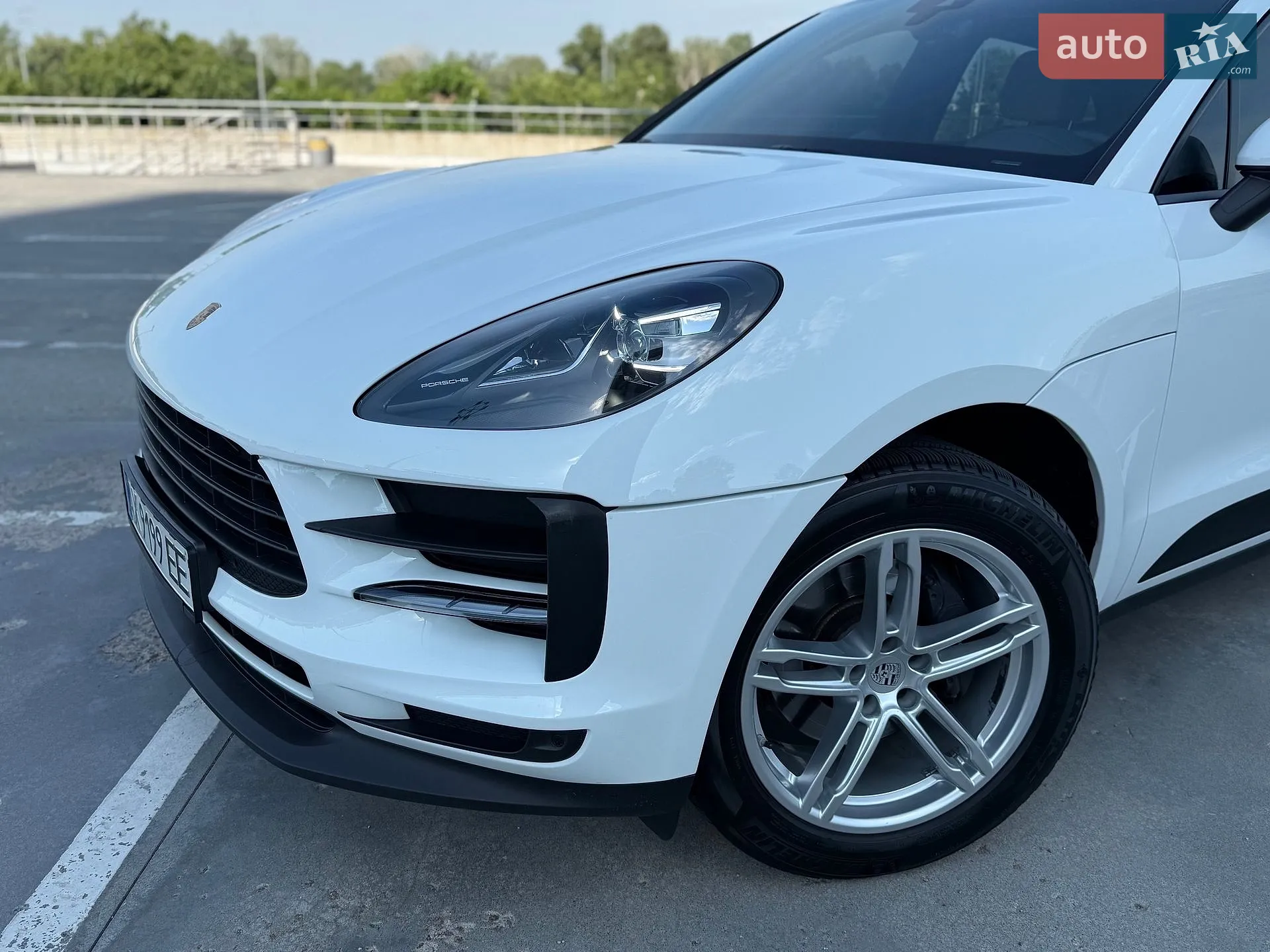 2020 Porsche Macan - мініатюра 2