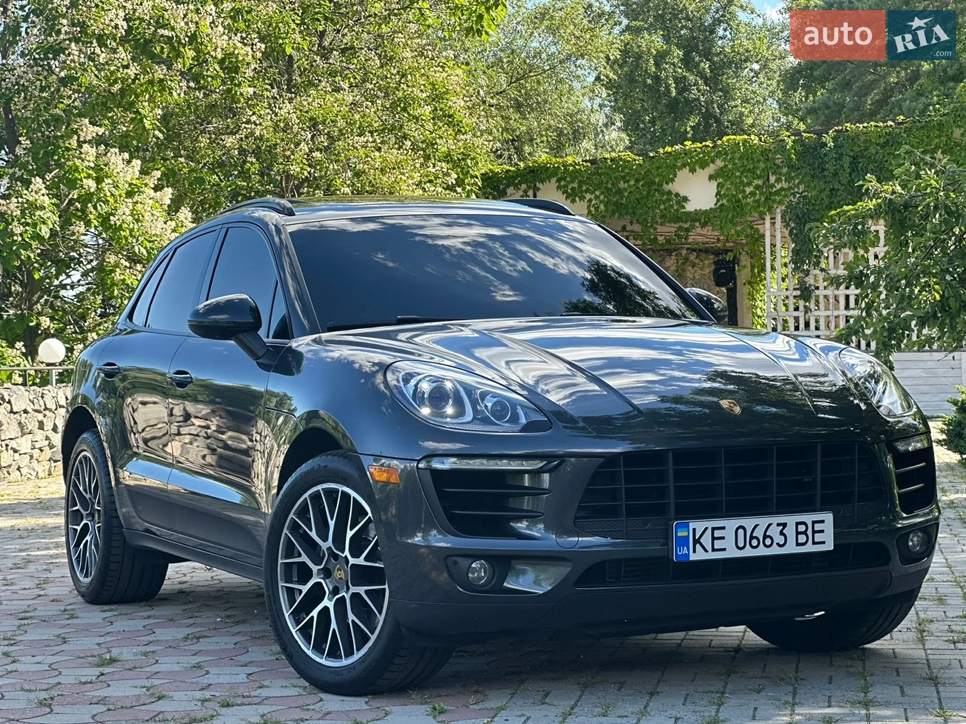2018 Porsche Macan - мініатюра 2