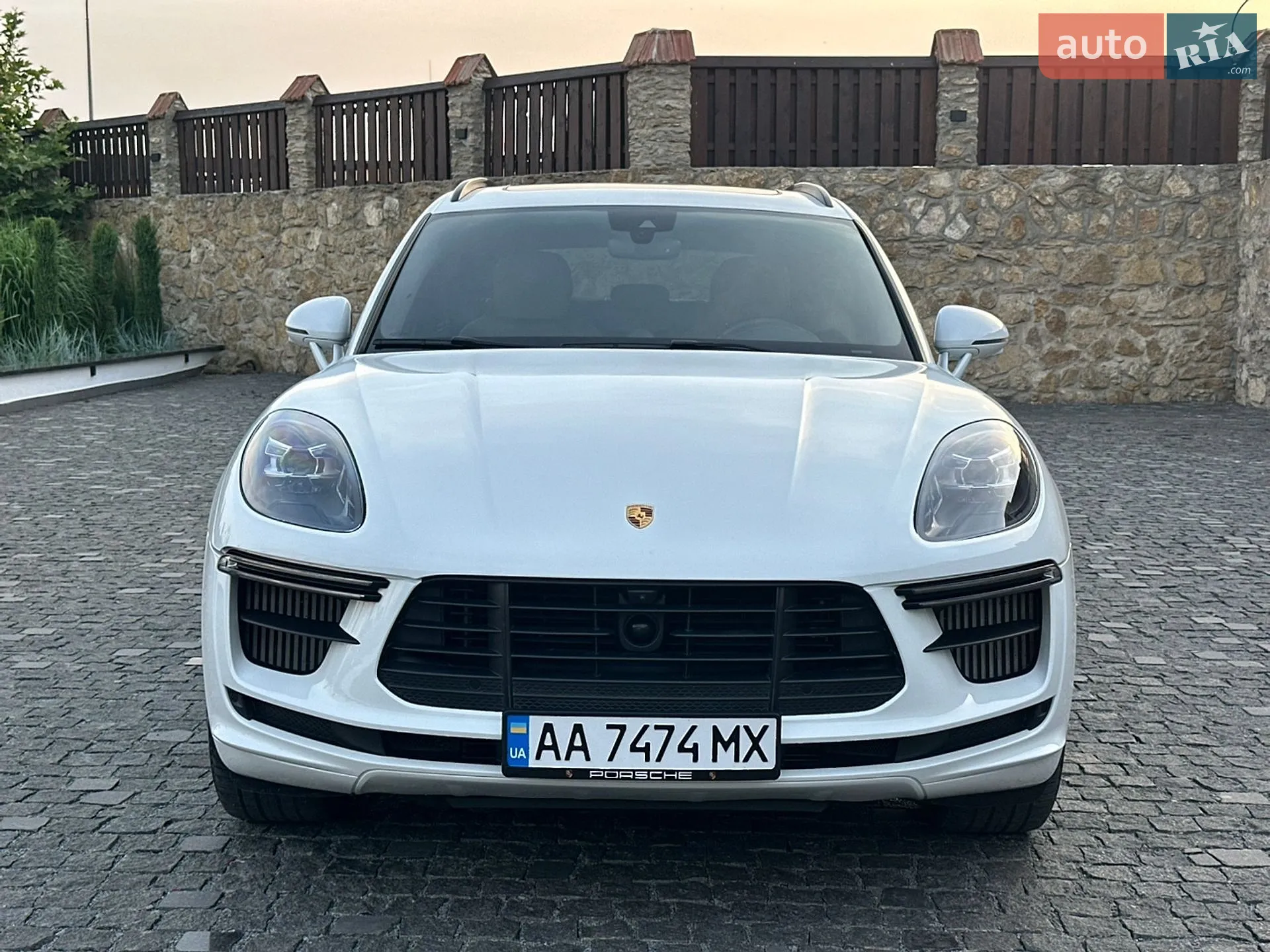 2019 Porsche Macan - мініатюра 3