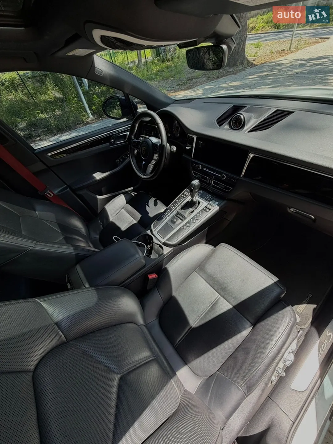 2019 Porsche Macan - мініатюра 32