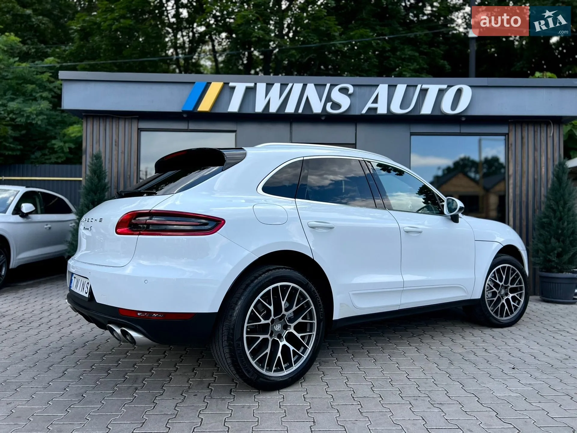 2017 Porsche Macan - мініатюра 19