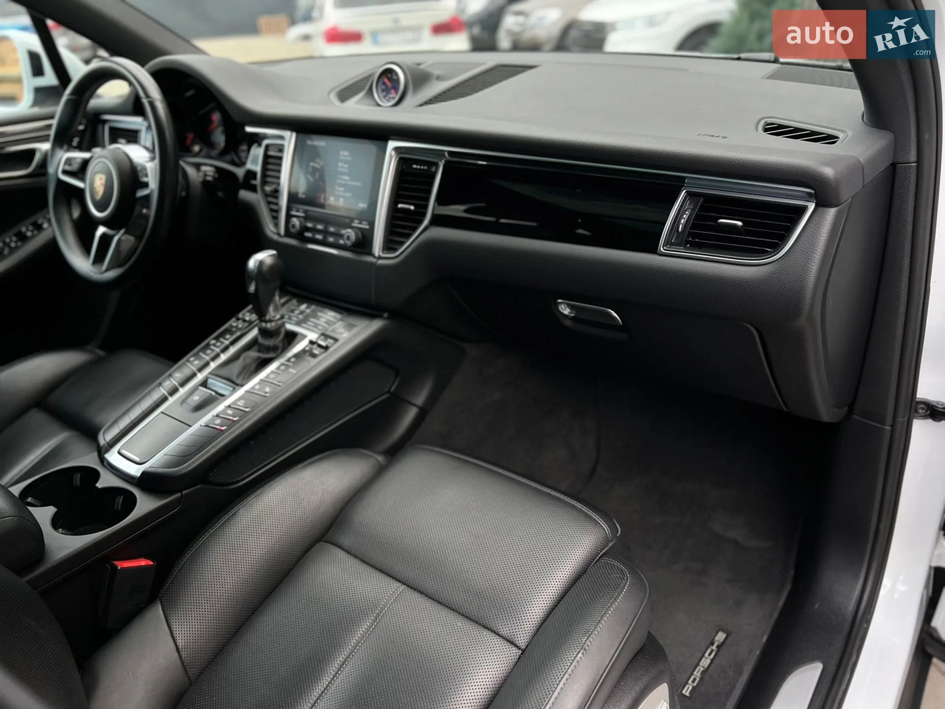 2017 Porsche Macan - мініатюра 29