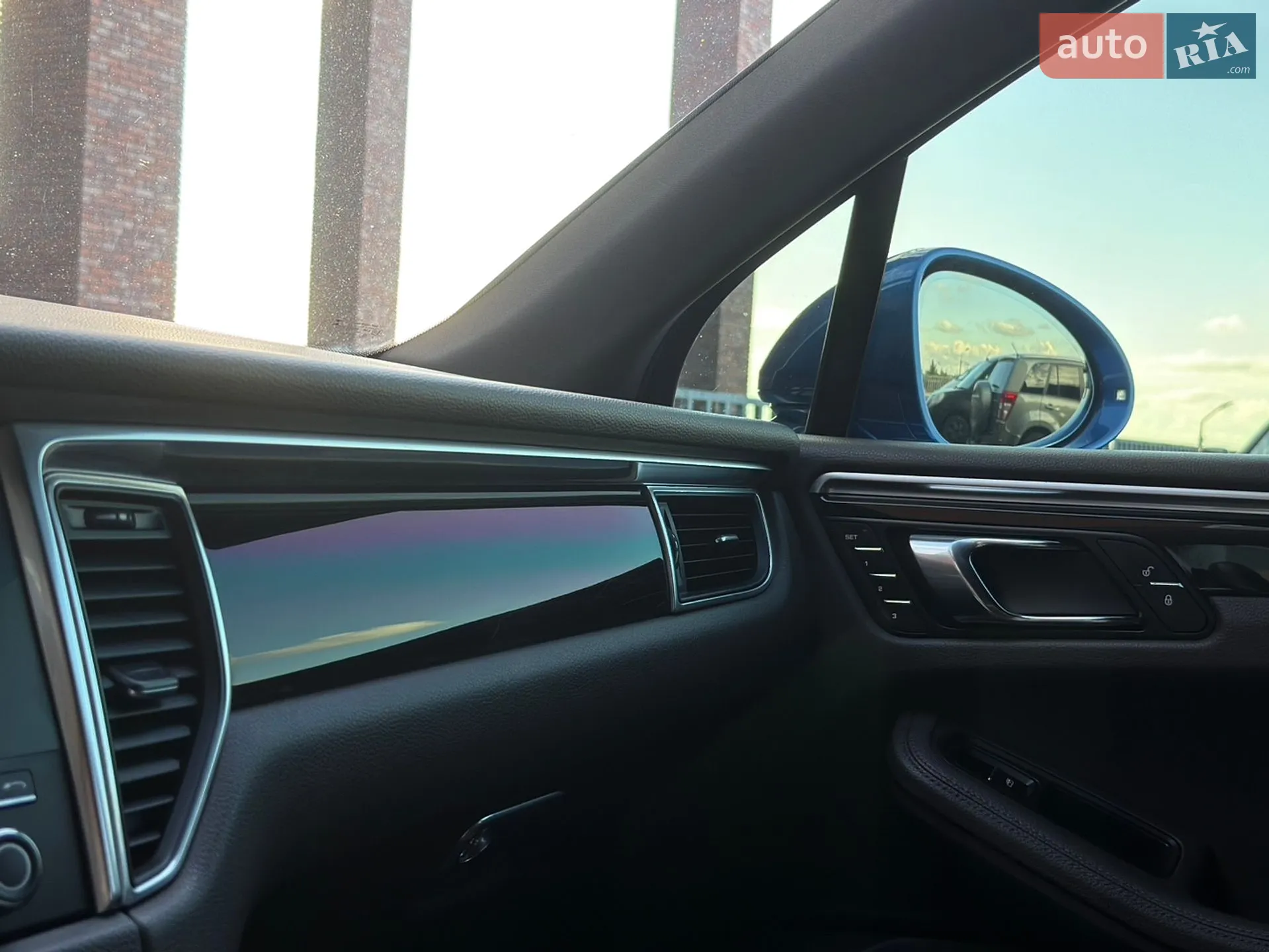 2017 Porsche Macan - мініатюра 17