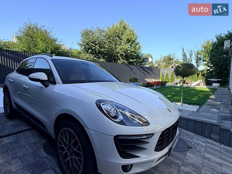 Позашляховик / Кросовер Porsche Macan 2018 в Львові