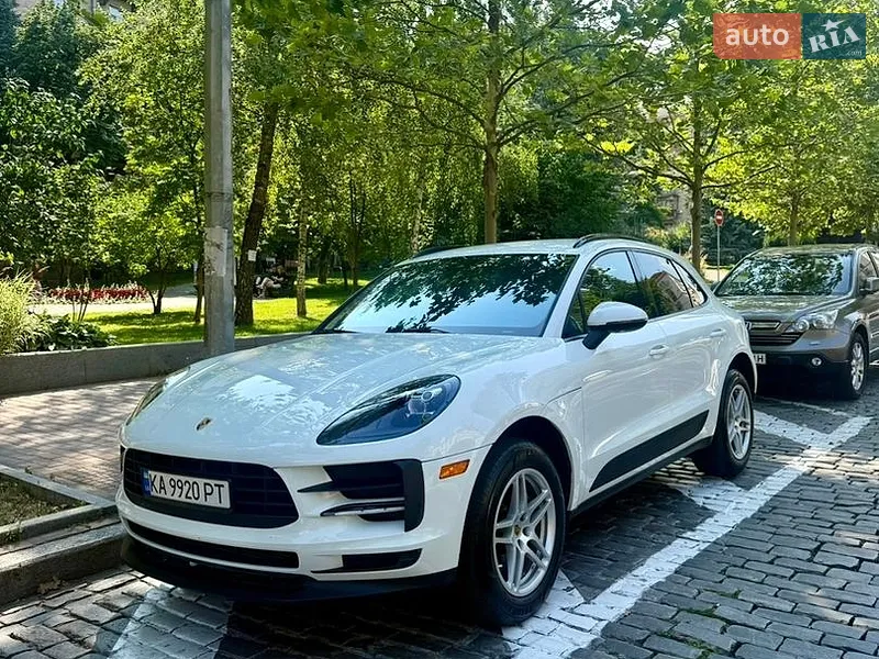 Porsche Macan