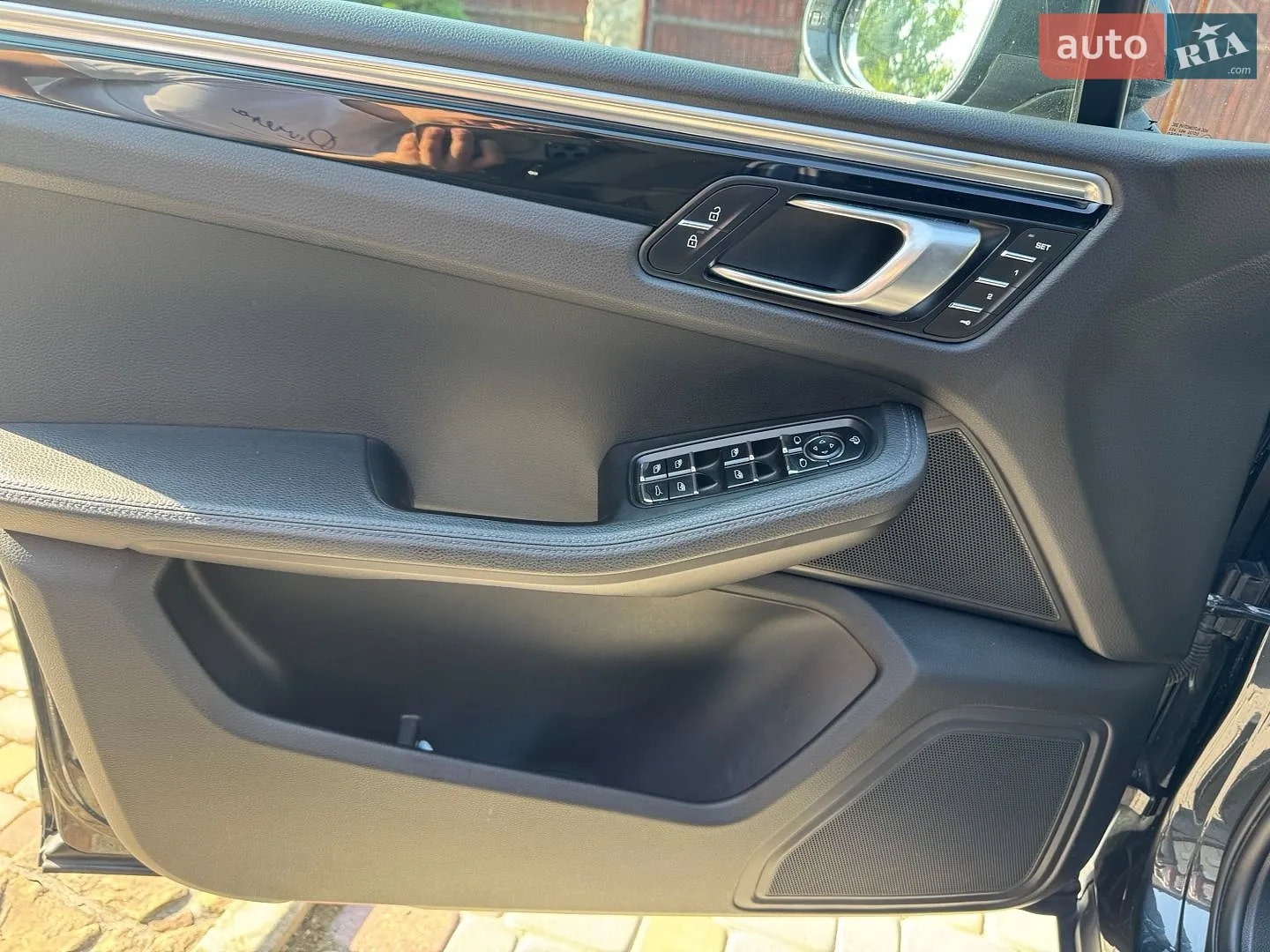 Porsche Macan 2020 VIN WP1ZZZ95ZMLB01899 фото оголошення 17 з 42