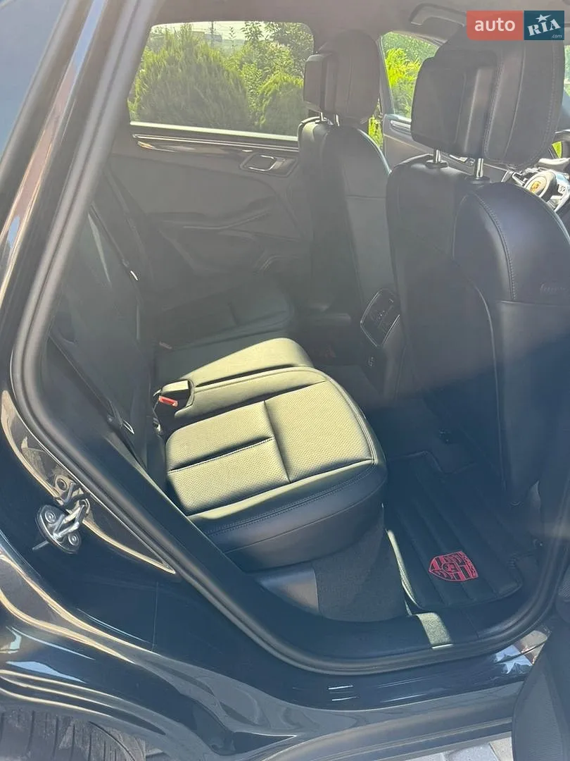 Porsche Macan 2020 VIN WP1ZZZ95ZMLB01899 фото оголошення 22 з 42