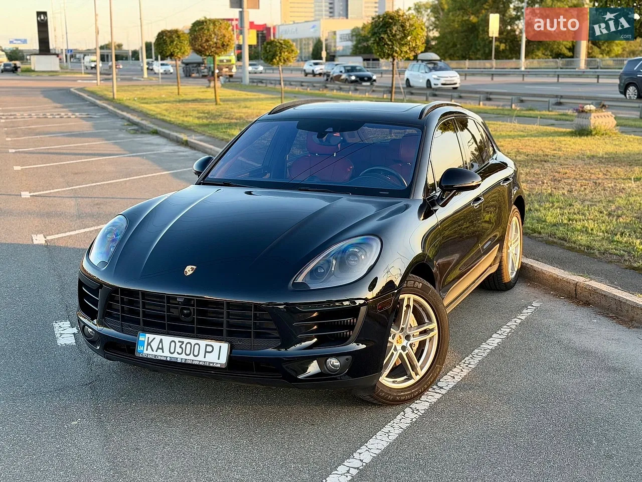 2015 Porsche Macan - мініатюра 24