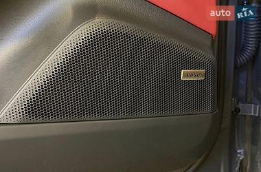 Внедорожник / Кроссовер Porsche Macan 2025 в Киеве