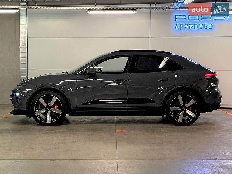 Внедорожник / Кроссовер Porsche Macan 2025 в Киеве