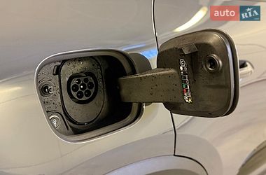 Внедорожник / Кроссовер Porsche Macan 2025 в Киеве