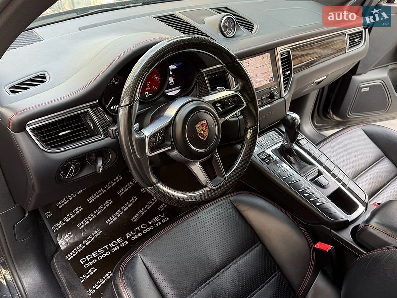 Внедорожник / Кроссовер Porsche Macan 2016 в Киеве