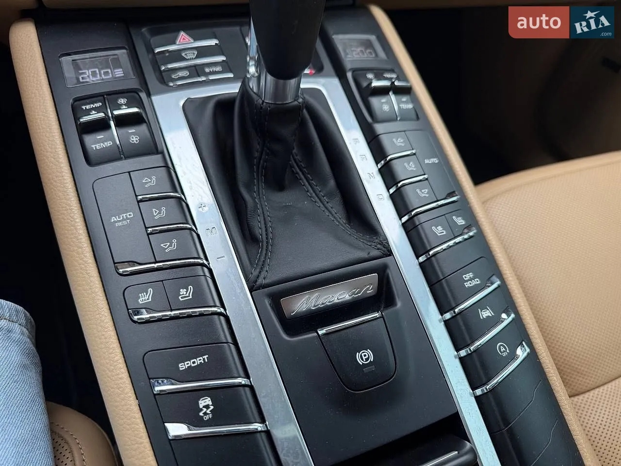 2017 Porsche Macan - мініатюра 33