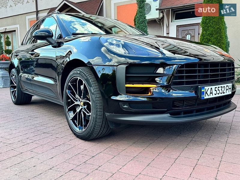 Внедорожник / Кроссовер Porsche Macan 2018 в Стрые