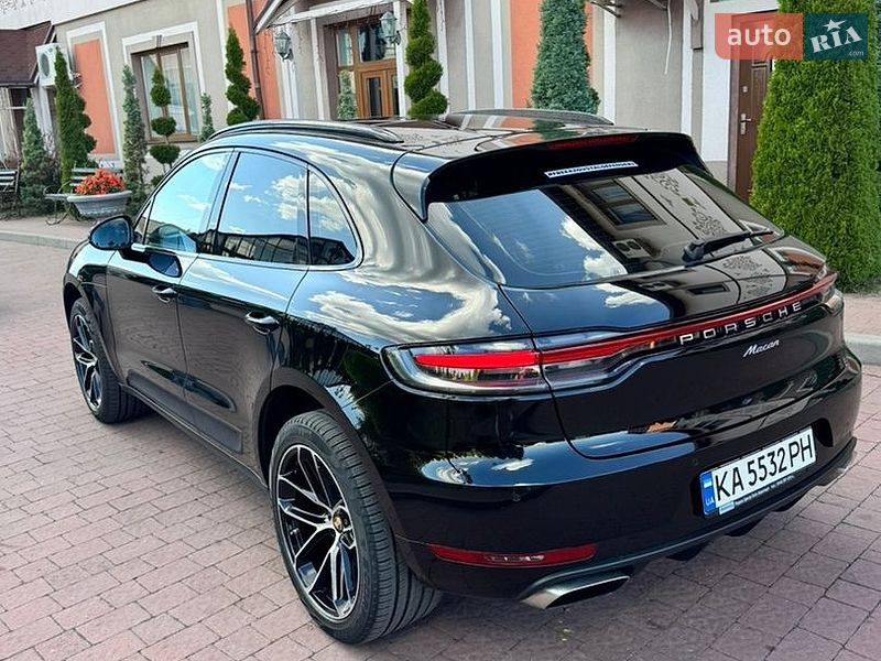 Внедорожник / Кроссовер Porsche Macan 2018 в Стрые