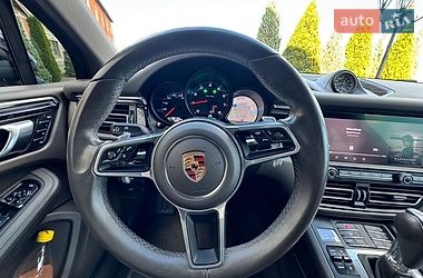 Внедорожник / Кроссовер Porsche Macan 2018 в Стрые