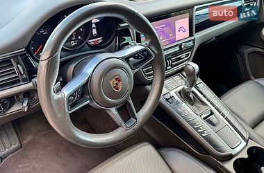 Внедорожник / Кроссовер Porsche Macan 2018 в Стрые