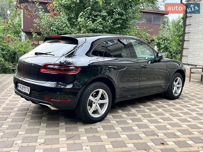 Позашляховик / Кросовер Porsche Macan 2017 в Києві