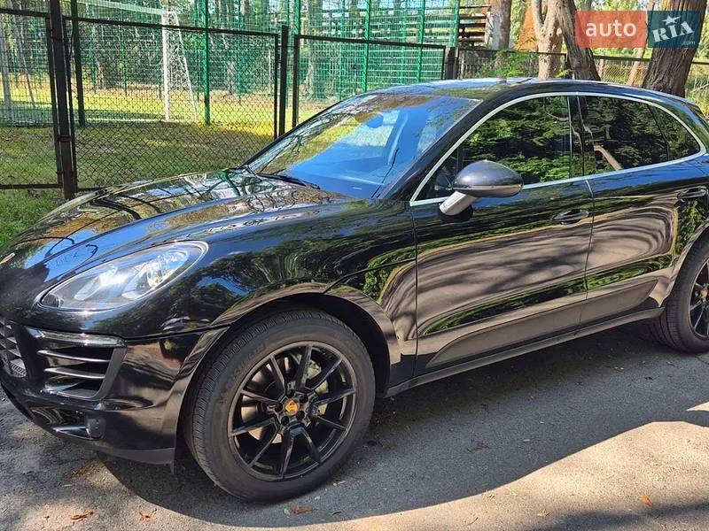 Porsche Macan