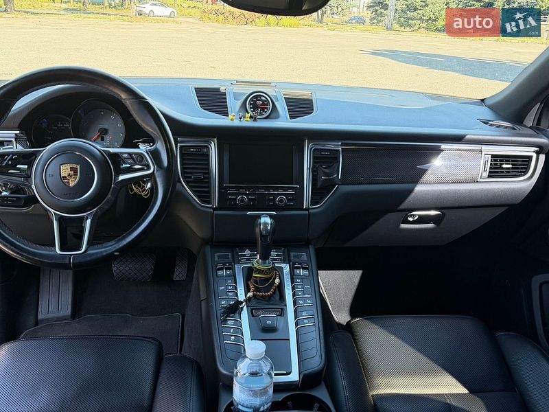 Внедорожник / Кроссовер Porsche Macan 2015 в Днепре