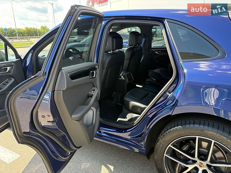 Позашляховик / Кросовер Porsche Macan 2023 в Києві