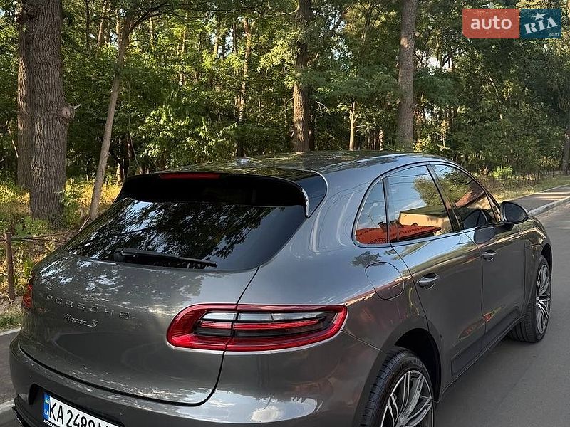 Внедорожник / Кроссовер Porsche Macan 2014 в Киеве