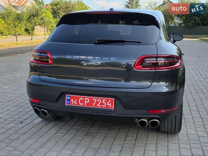 Позашляховик / Кросовер Porsche Macan 2018 в Коломиї