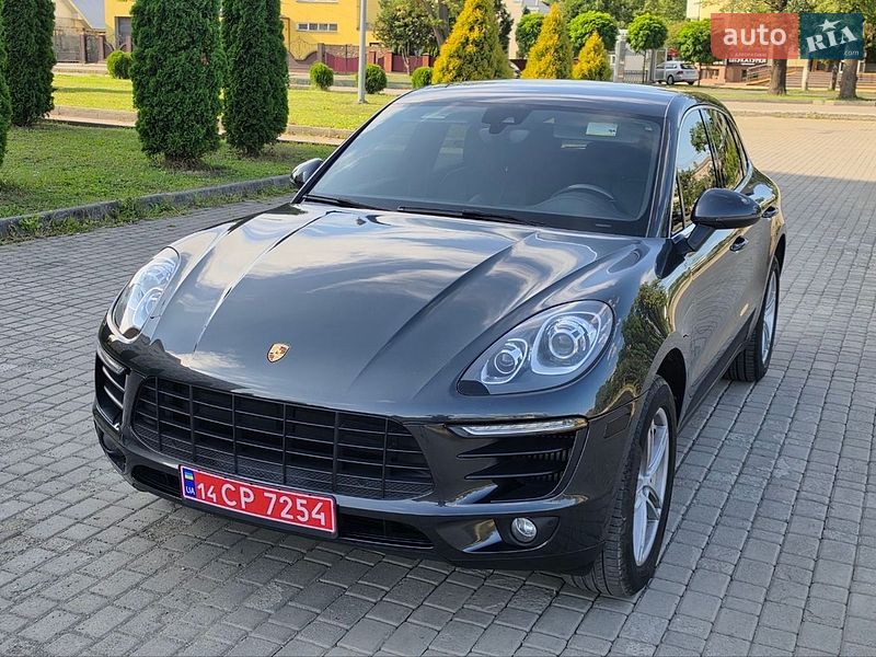 Позашляховик / Кросовер Porsche Macan 2018 в Коломиї