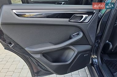 Позашляховик / Кросовер Porsche Macan 2018 в Коломиї