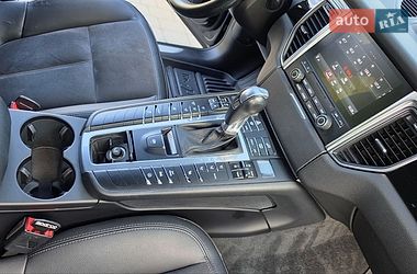 Позашляховик / Кросовер Porsche Macan 2018 в Коломиї