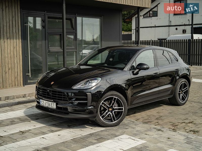 Porsche Macan 2021