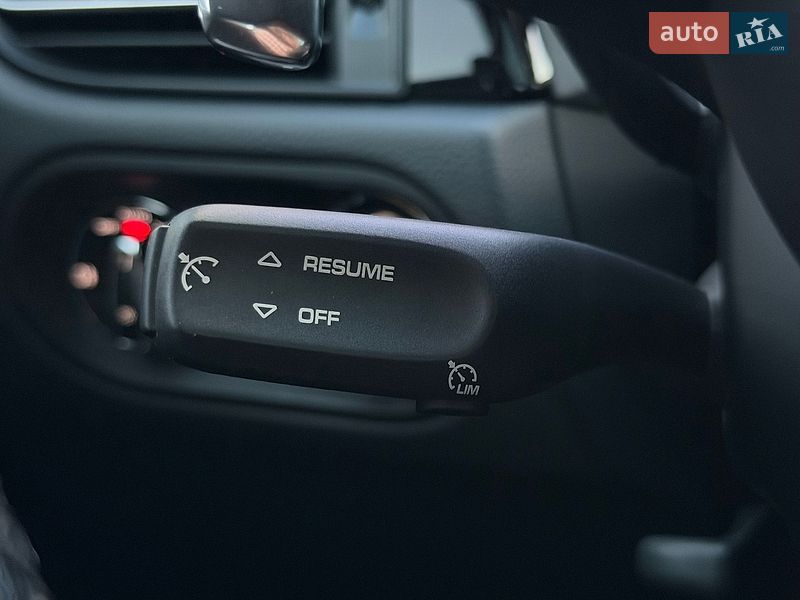 Внедорожник / Кроссовер Porsche Macan 2022 в Киеве фото 41 Внедорожник / Кроссовер Porsche Macan 2022 в Киеве