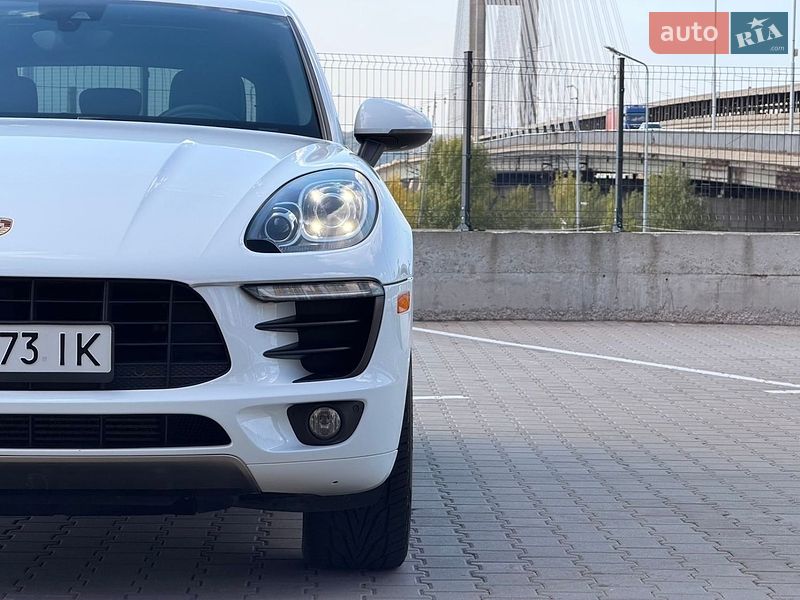 Позашляховик / Кросовер Porsche Macan 2018 в Києві
