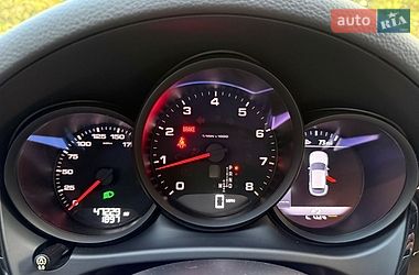 Позашляховик / Кросовер Porsche Macan 2018 в Києві
