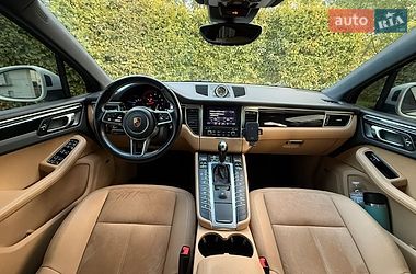 Позашляховик / Кросовер Porsche Macan 2018 в Києві