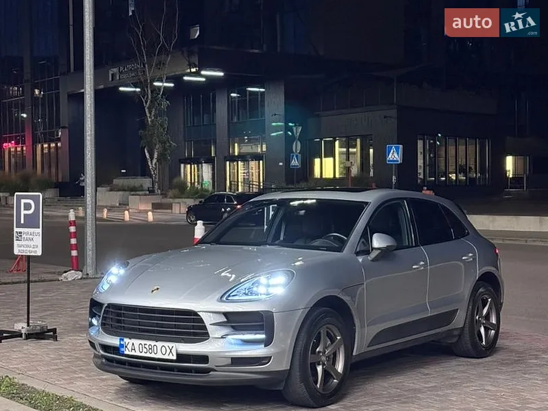 Porsche Macan