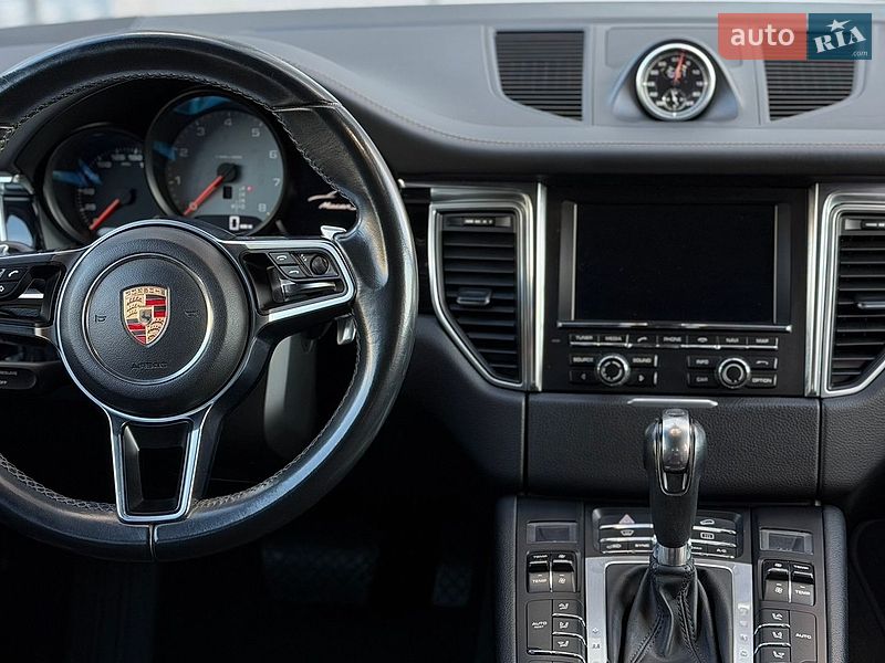 Внедорожник / Кроссовер Porsche Macan 2015 в Белой Церкви