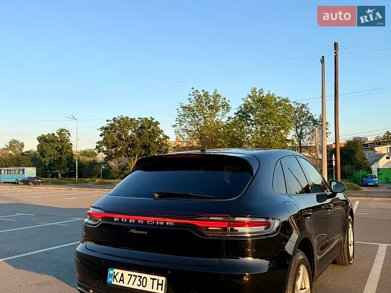 Porsche Macan