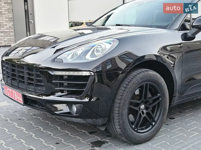 Porsche Macan