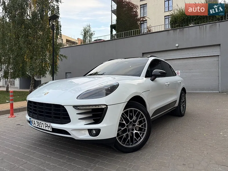 Porsche Macan