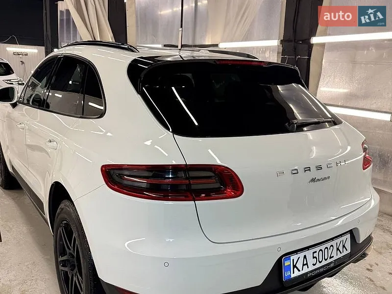 Porsche Macan