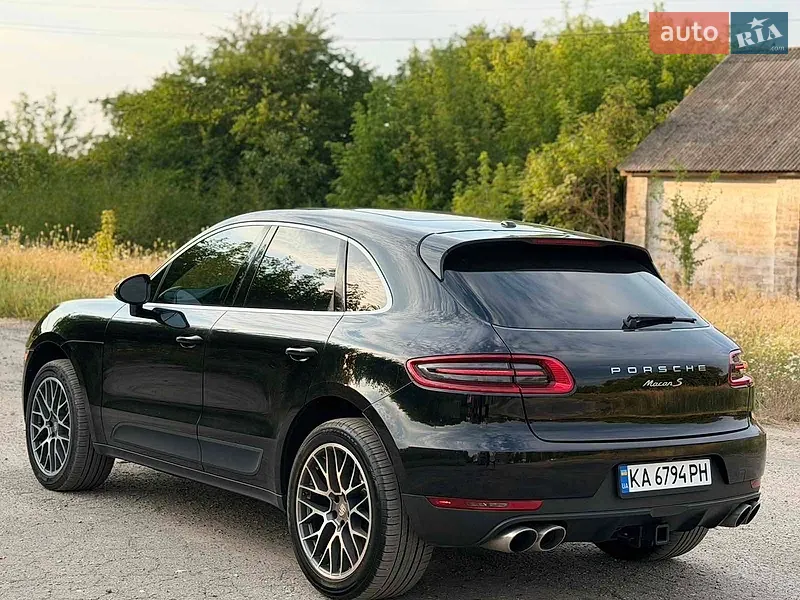 Porsche Macan