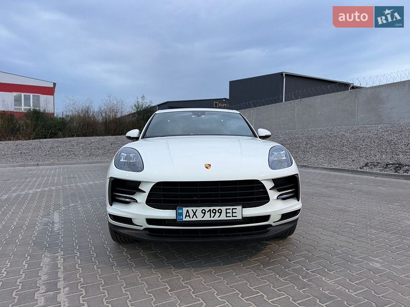 Внедорожник / Кроссовер Porsche Macan 2020 в Киеве