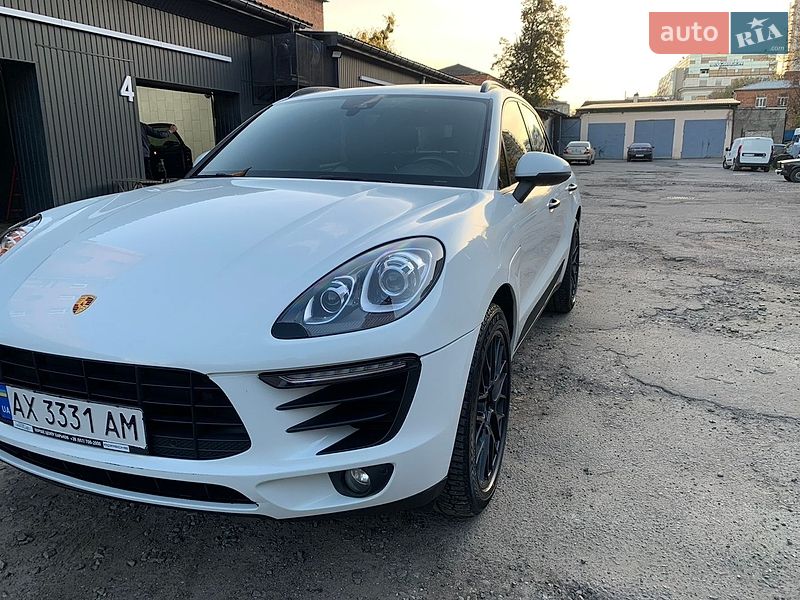 Porsche Macan 2018