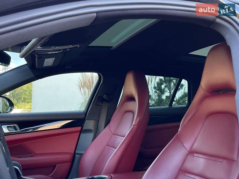 Универсал Porsche Panamera Sport Turismo 2019 в Луцке фото 21 Универсал Porsche Panamera Sport Turismo 2019 в Луцке
