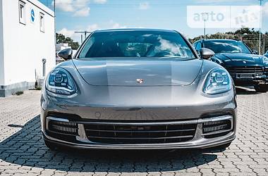  Porsche Panamera 2018 в Києві