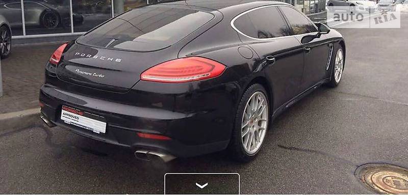 Седан Porsche Panamera 2013 в Днепре