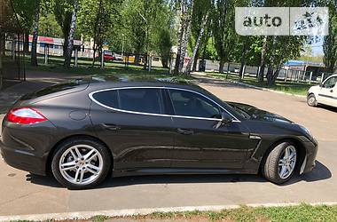  Porsche Panamera 2009 в 