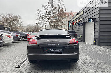 Хетчбек Porsche Panamera 2012 в Одесі