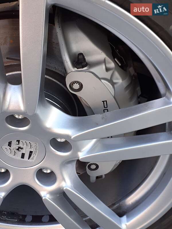 Седан Porsche Panamera 2010 в Харькове фото 13 Седан Porsche Panamera 2010 в Харькове